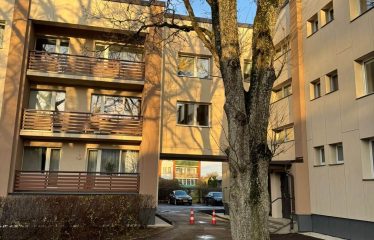 Zvejnieku iela 11, Carnikava