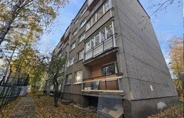 Ropažu iela 5, Rīga