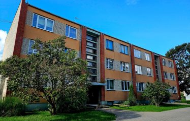 Darba iela 9, Talsi