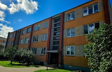 Darba iela 9, Talsi